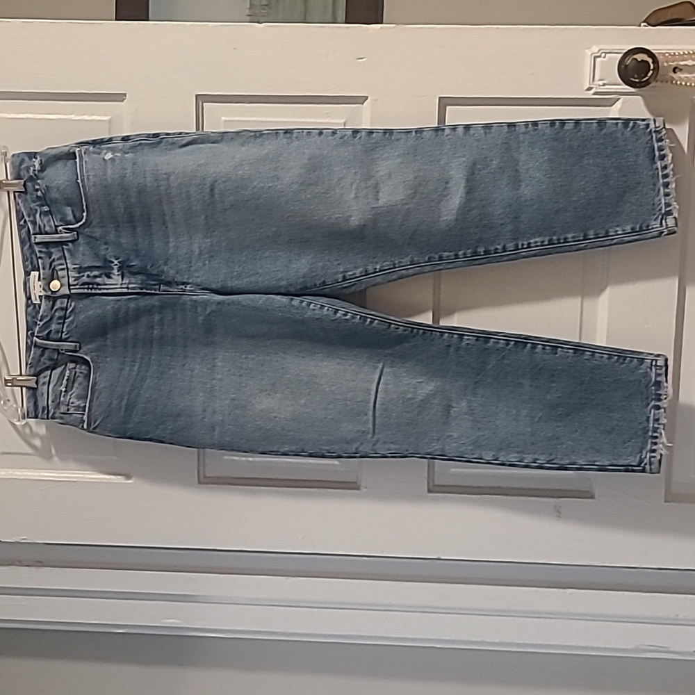 Good American distressed jeans